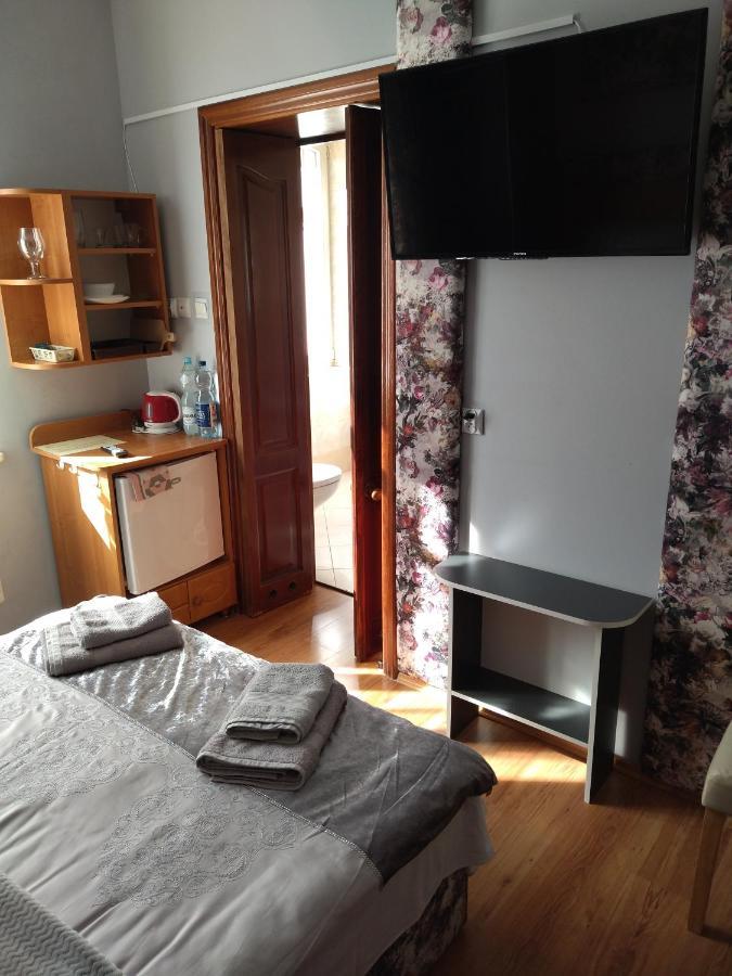 Warta Bed & Breakfast *